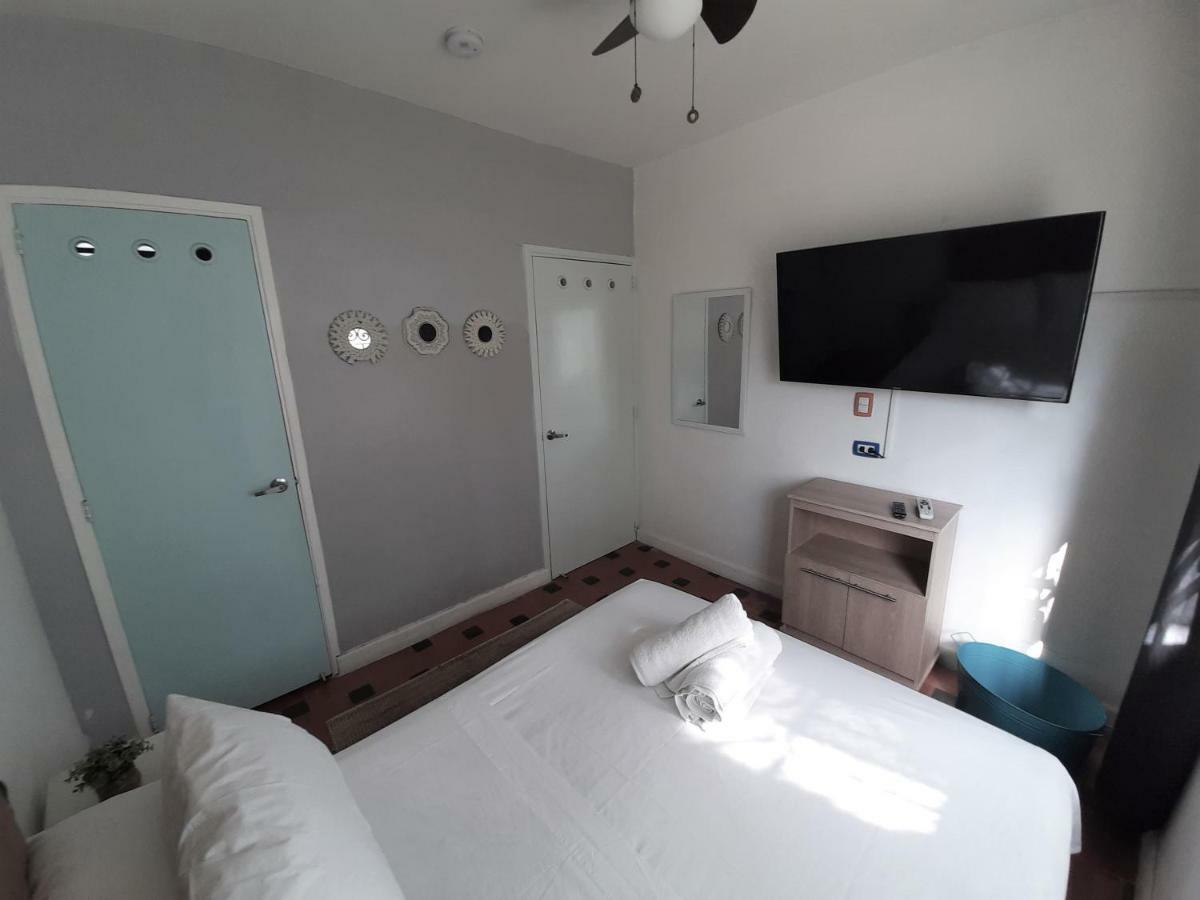 Noah Boutique Hostels Medellín Dış mekan fotoğraf